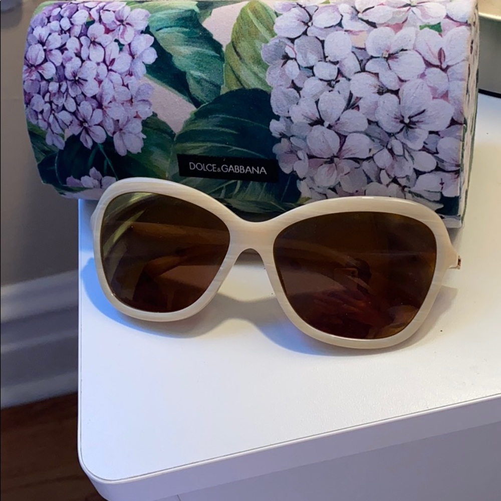 Dolce & Gabbana Crème Sunglasses with Case